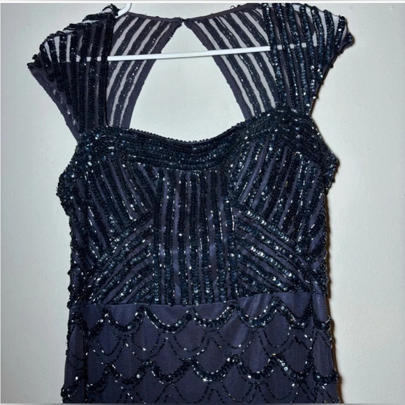 Cache Maxi Sequin Beaded Formal gown Dress size 10 - Picture 2 of 7
